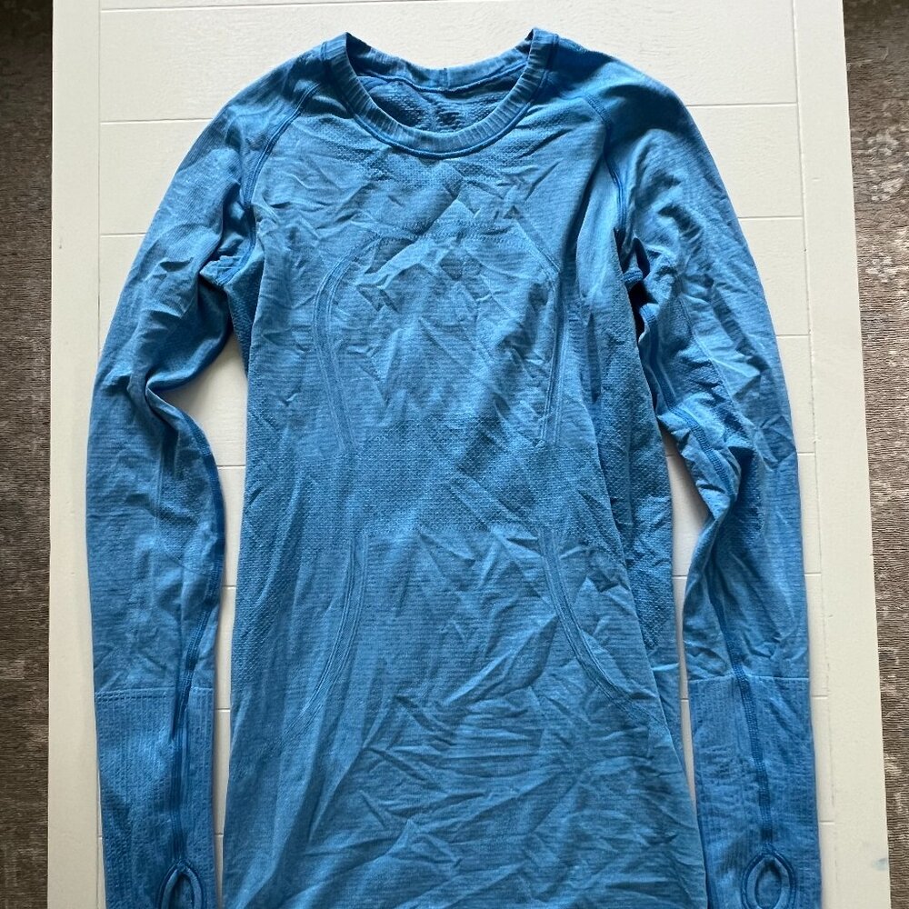 Lululemon Long Sleeve T